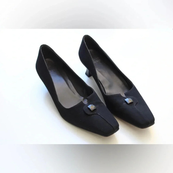 Stuart Weitzman low heels - Picture 11 of 14